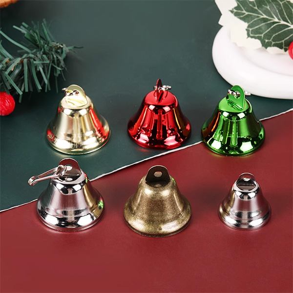 Metal Decorative Christmas items (4)