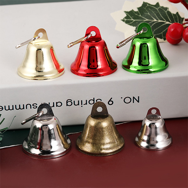 Metal Decorative Christmas items (5)